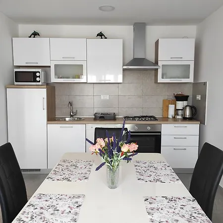 Zoran Vukusic Apartment Kostrena Zimmer foto